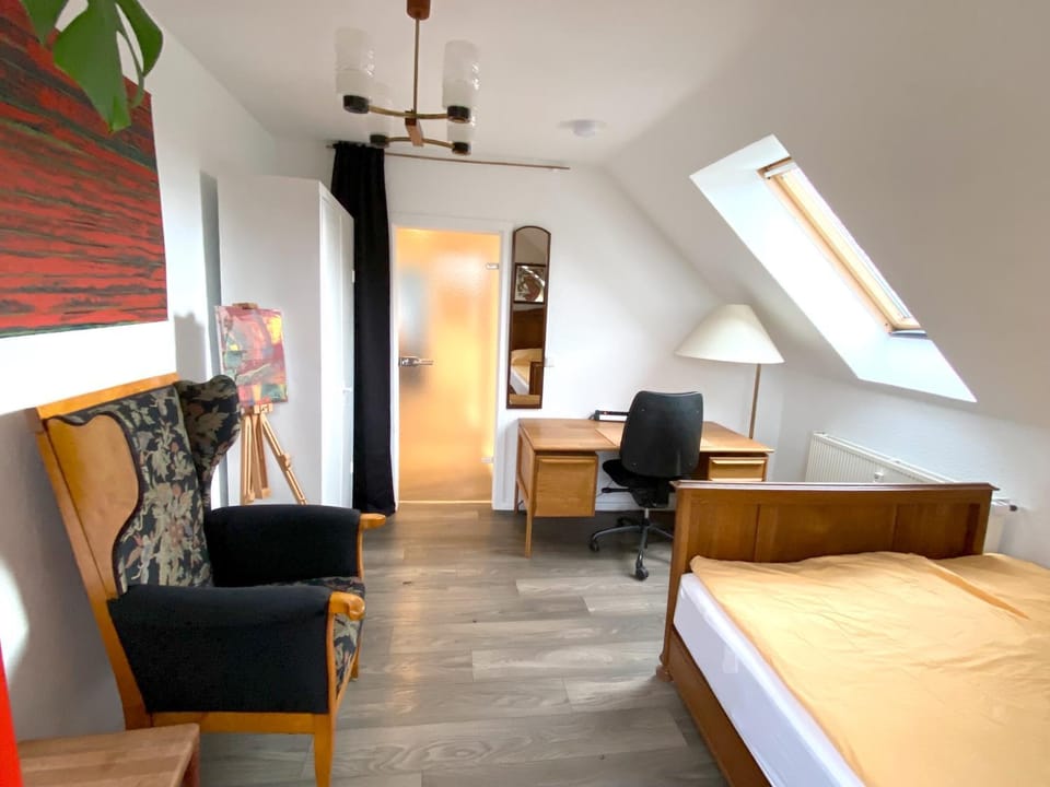 Ruhrgebiet Wolke auf Schalke, 5 Schlafzimmer, 2 Bad, Dachterasse, 9 Betten Apartment in Gelsenkirchen