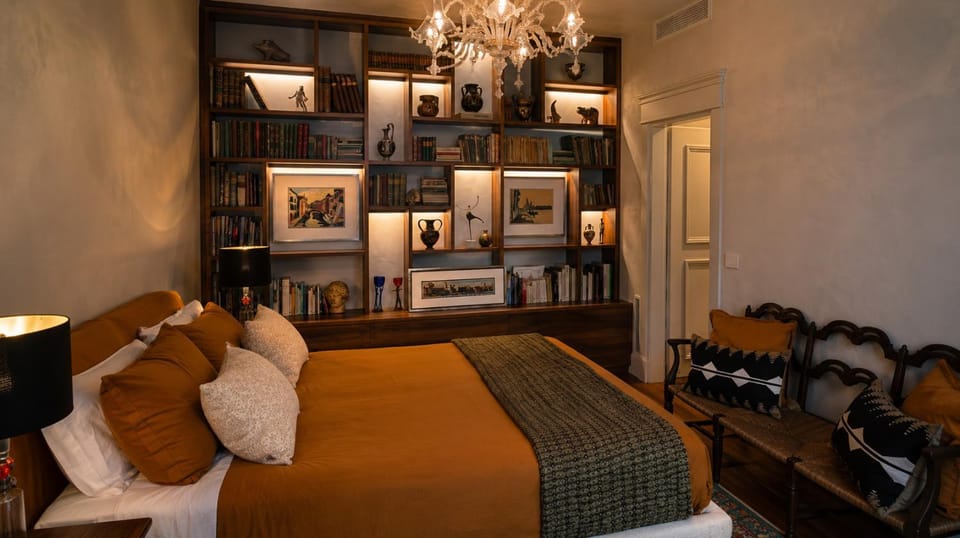 Bed, Bedroom