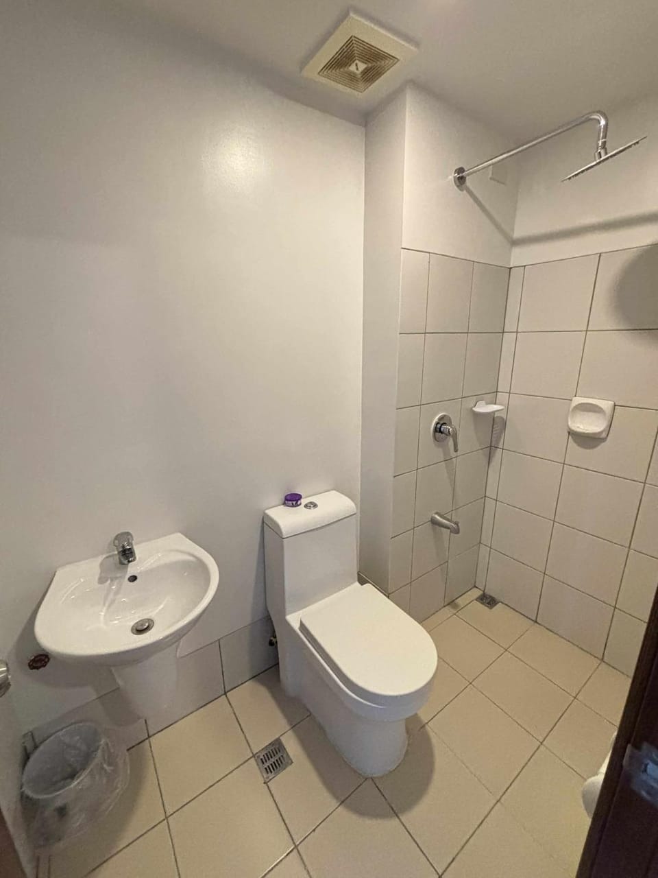 Horizons101 - Studio Type Room Apartment hotel in Lapu-Lapu City