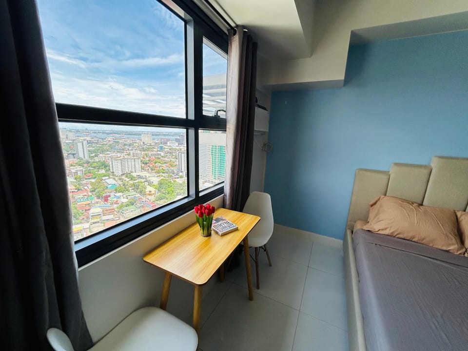Horizons101 - Studio Type Room Apartment hotel in Lapu-Lapu City