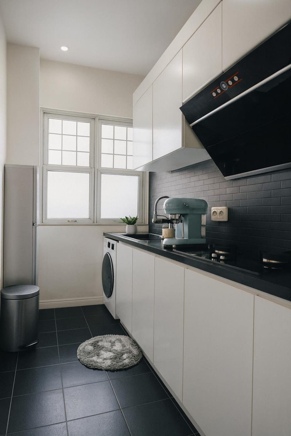 Kitchen or kitchenette, stove