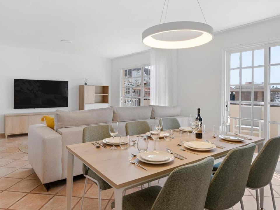 Obsidian Canarysol Apartment in Los Cristianos