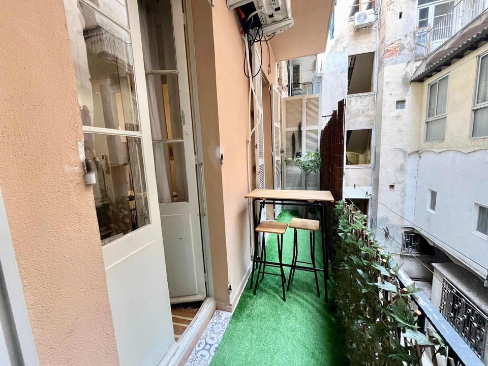 Property building, Balcony/Terrace
