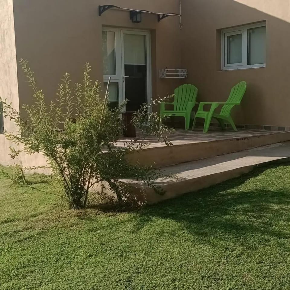 Property building, Patio, Garden, Garden view, sunbed