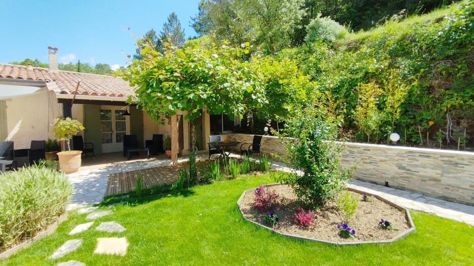 Les Hauts de Cabanoule - Bastide - Générargues Bed and Breakfast in Occitanie