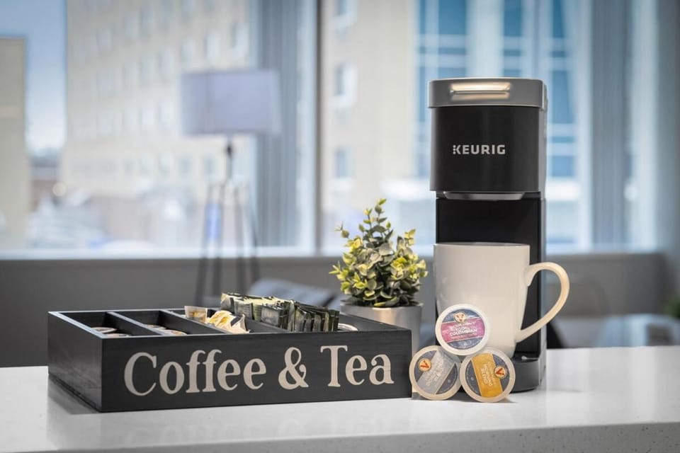 Coffee/tea facilities, Kitchen or kitchenette