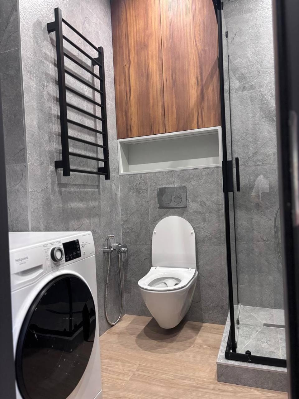 Shower, Toilet, washing machine