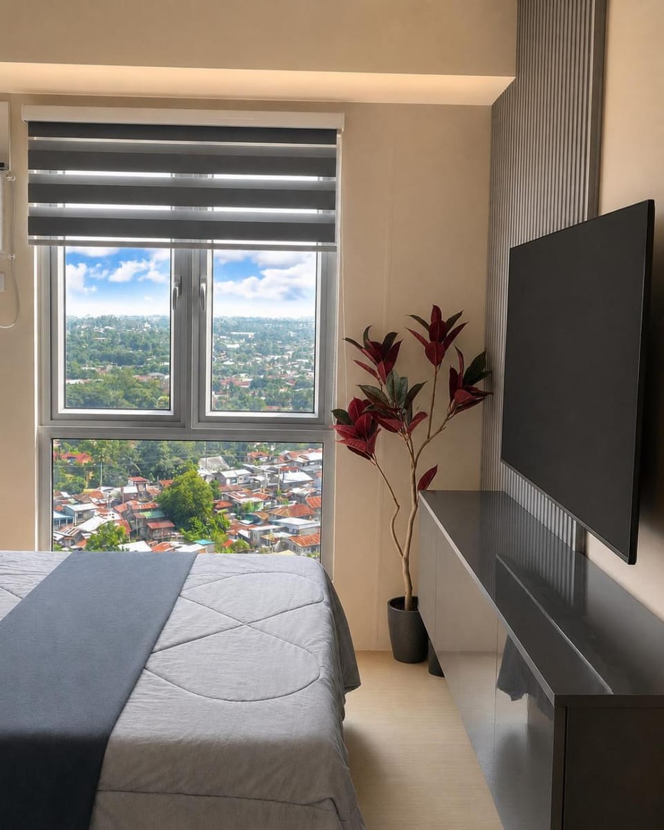 Communal lounge/ TV room, Bed, Natural landscape, TV and multimedia, Evening entertainment, Bedroom, Mountain view