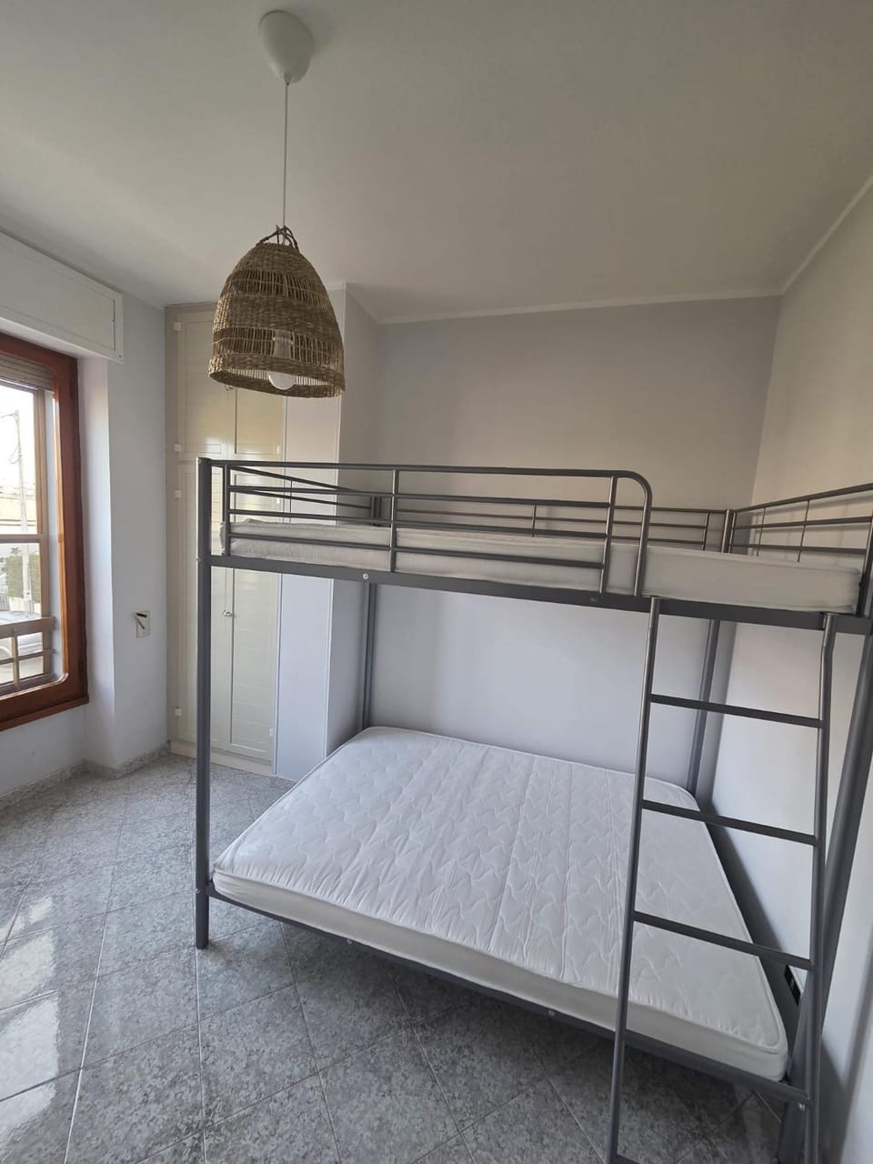 bunk bed