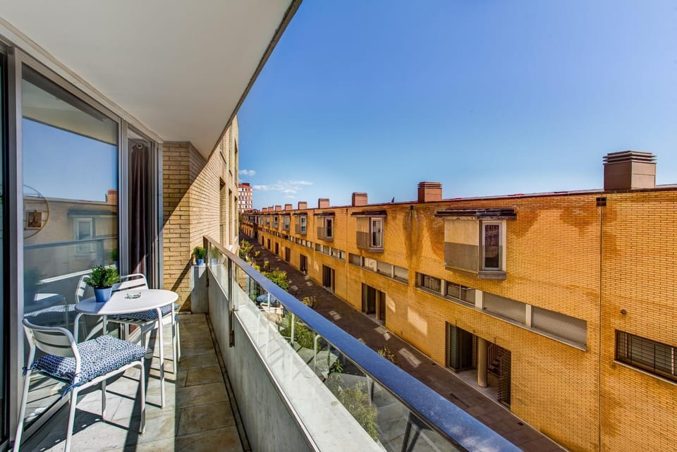 Day, Balcony/Terrace
