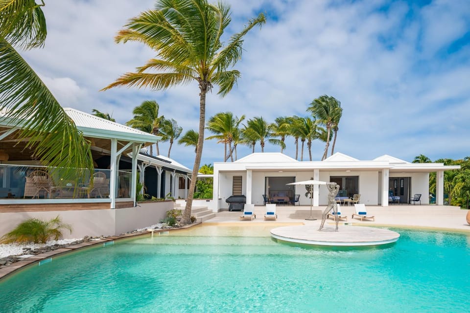 Ti Kol a tropical haven featuring a coconut grove a heated swimming pool Villa in Grande-Terre, Guadeloupe