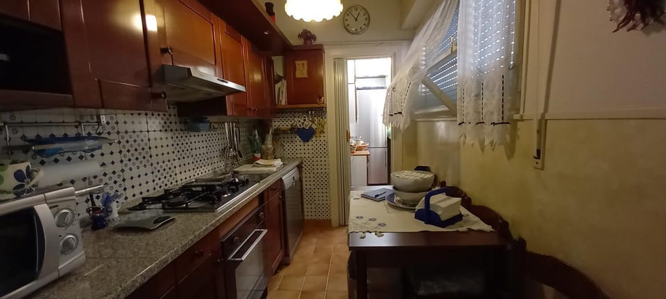 casawally MetroB Marconi SanPaoloBasilica Colosseo Apartment in Rome