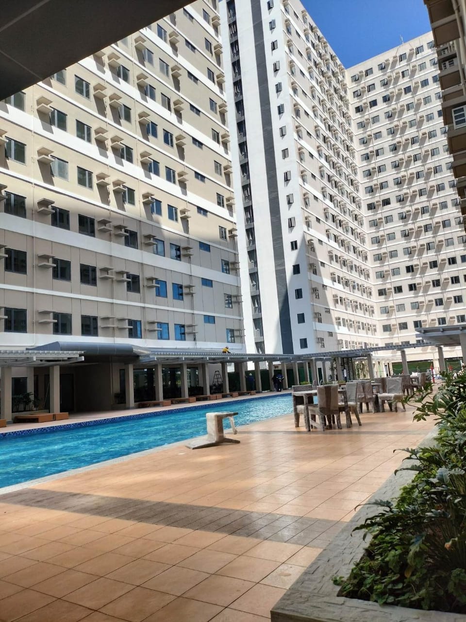 Swimming pool