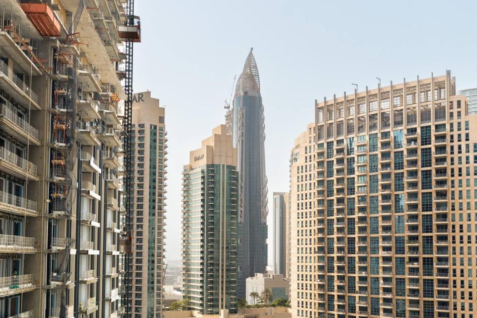 Property building, Day, City view