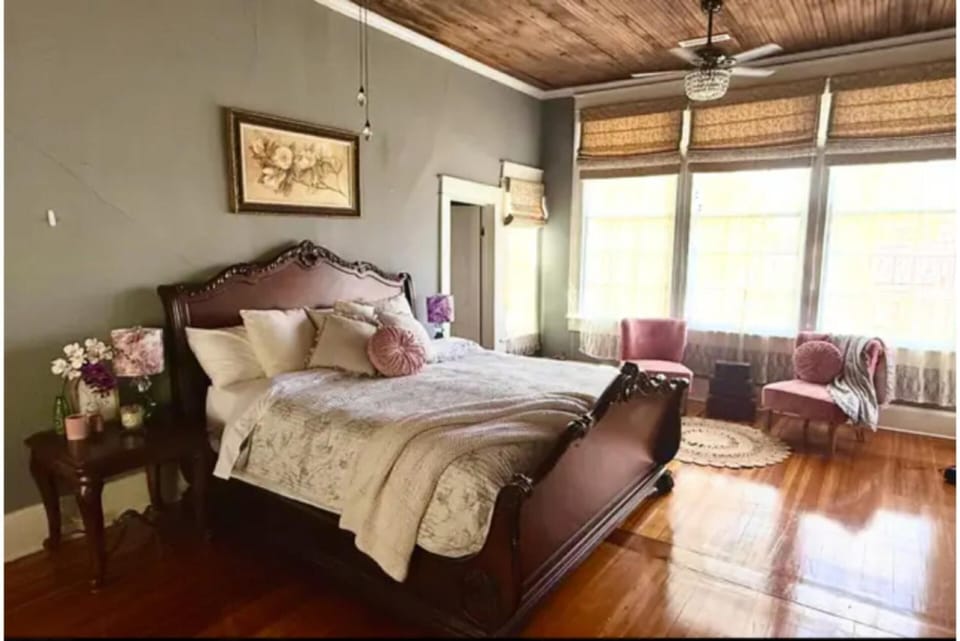 Spacious Anderson Home | King Bed & Private Yard House in Anderson