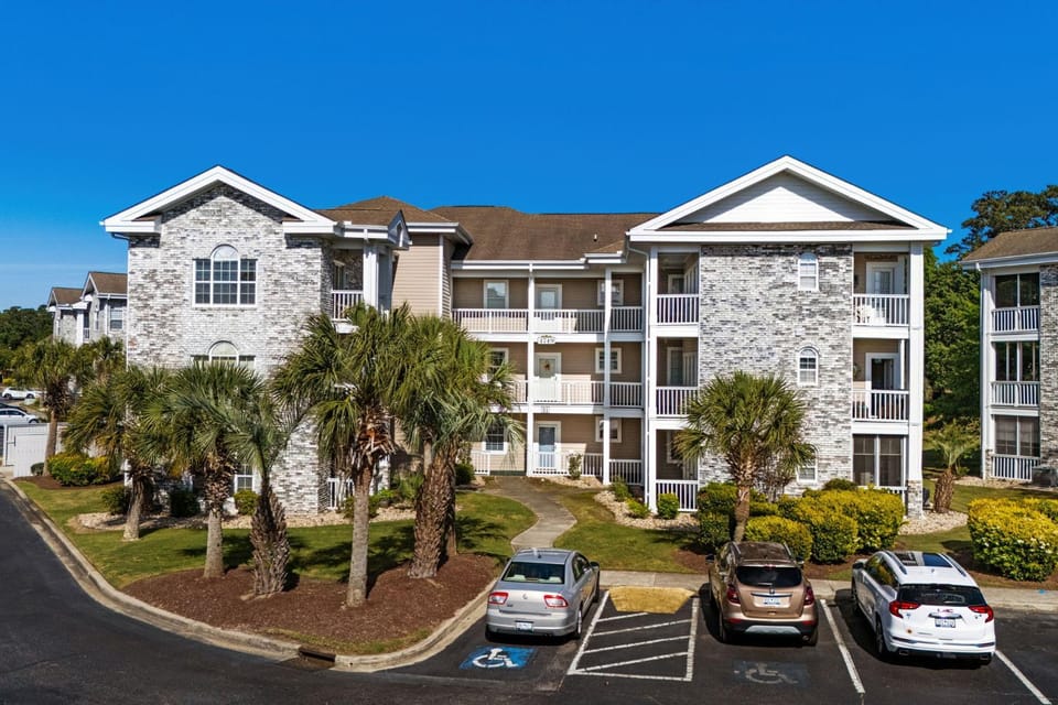 Myrtlewood Unit 304 Apartment in Carolina Forest