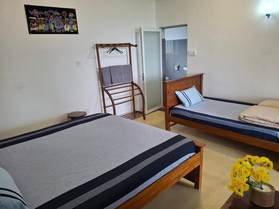 Sunset Inn Vacation rental in Gangawatakorale