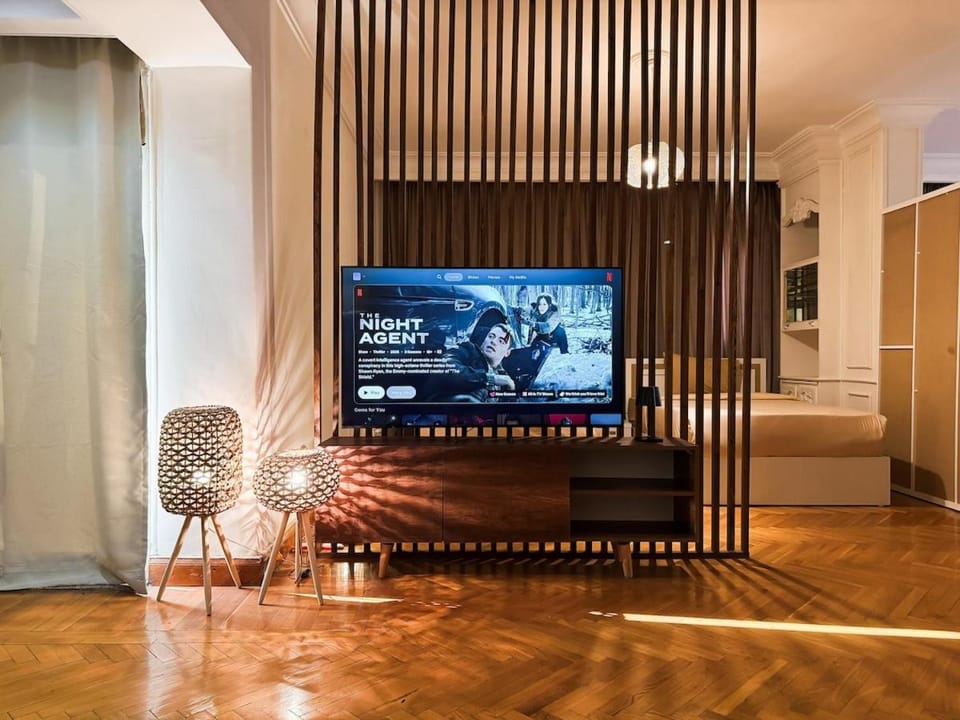 Bright & Elegant Studio in Central Maadi Apartment in Cairo Governorate