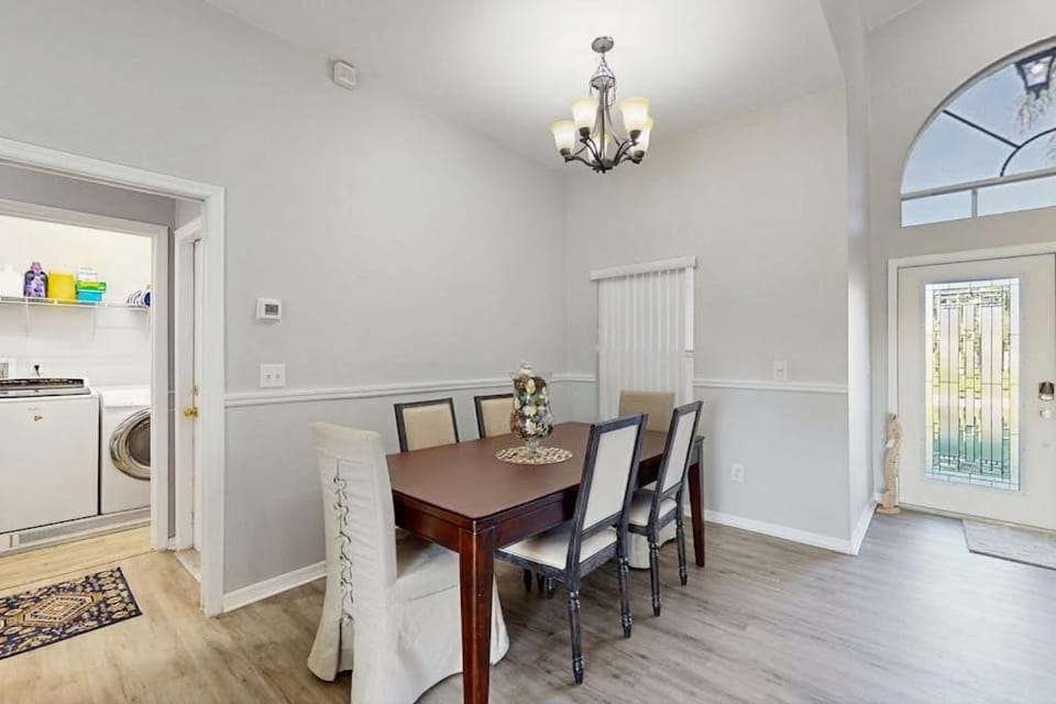 Coral Palm Villa House in Cape Coral