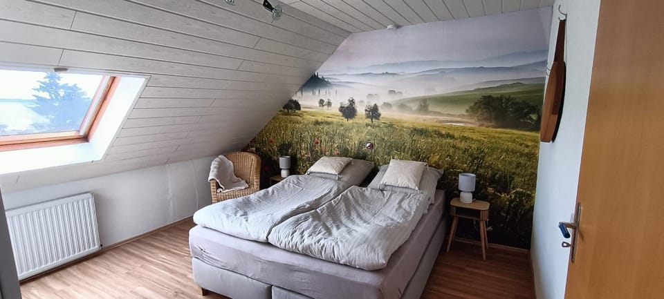 Bed, Bedroom