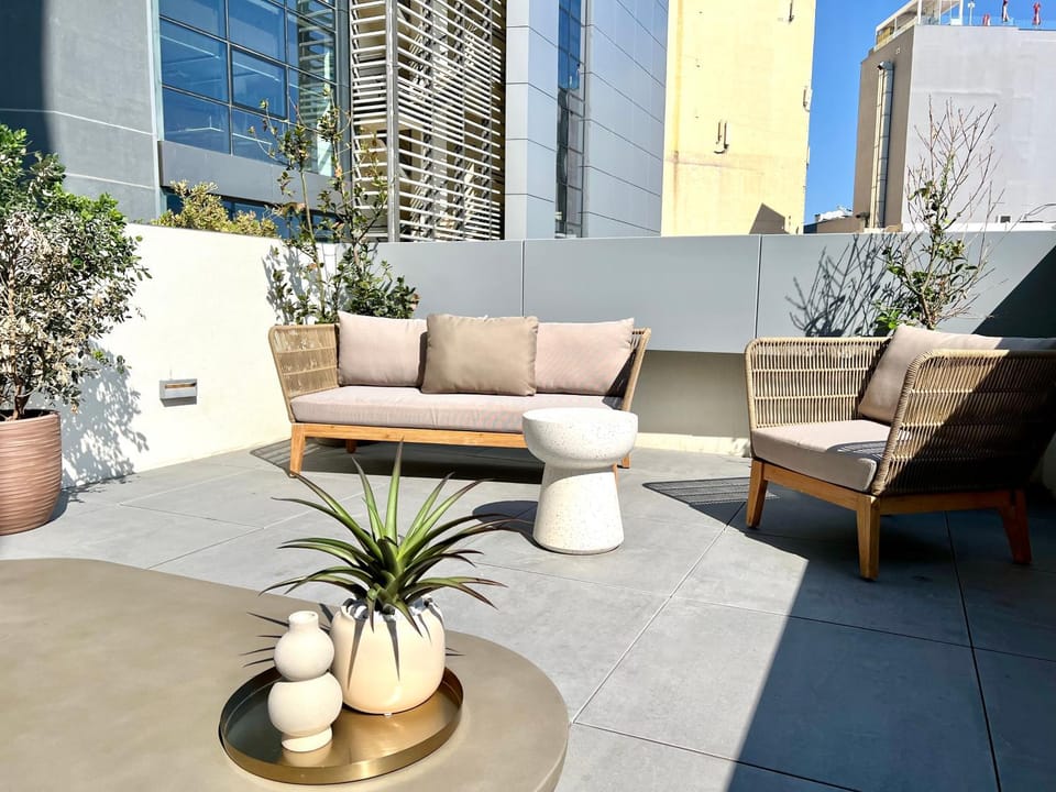 Mercury Tower 1BR w Terrace and Rooftop Pool by Arco Collection Apartment in Saint Julians