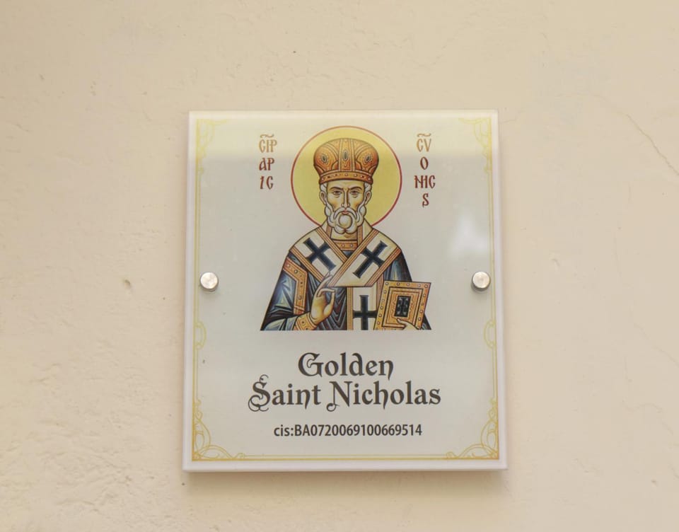 Golden Saint Nicholas Bed and Breakfast in Bari