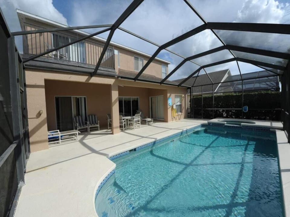 Tranquil Waters Haven by Paradise Resort Vacations House in Kissimmee