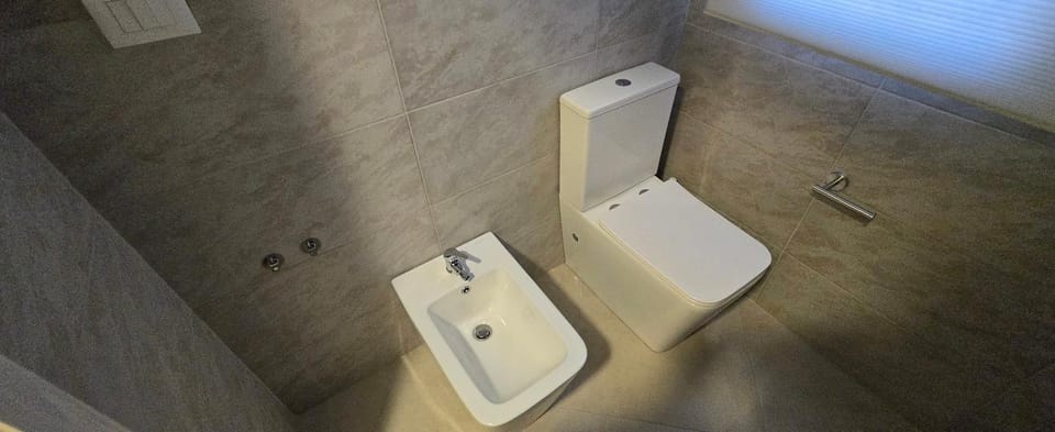 Toilet, Bathroom