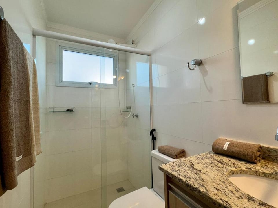 2 Bedroom Apartment, in front of USP Apartment in São Carlos