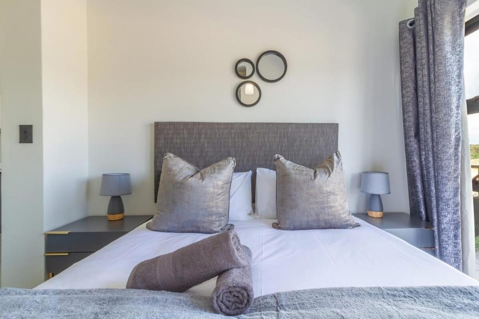 #AlimamaSpaces Pano's Munyaka Apartment in South Africa