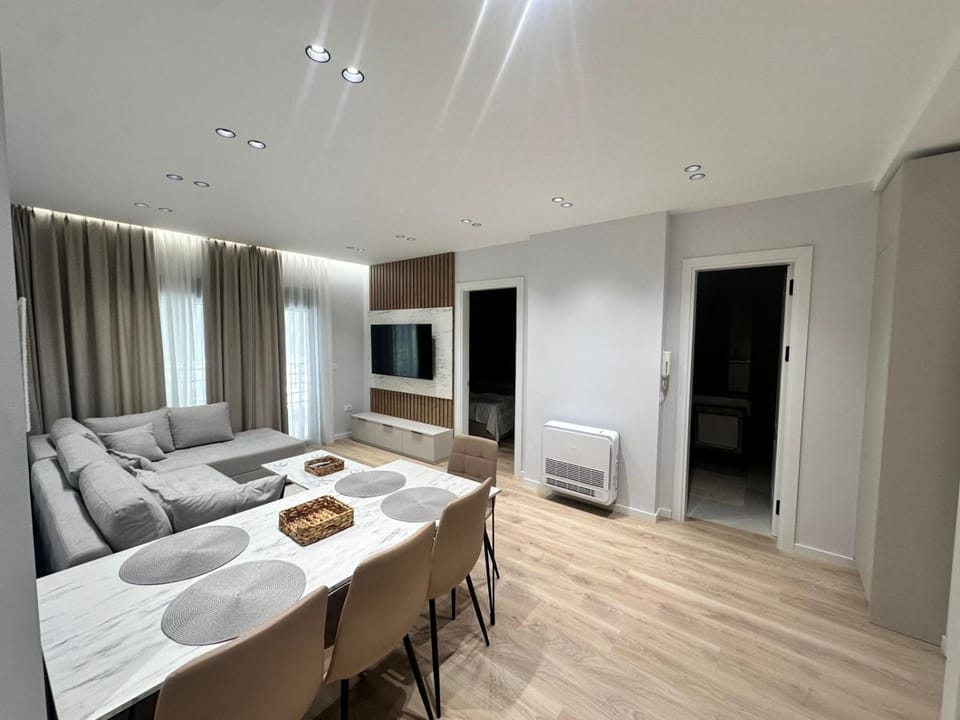 Emily beach apartment Apartment in Tirana County, Albania