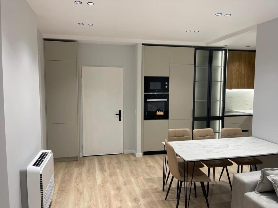 Emily beach apartment Apartment in Tirana County, Albania