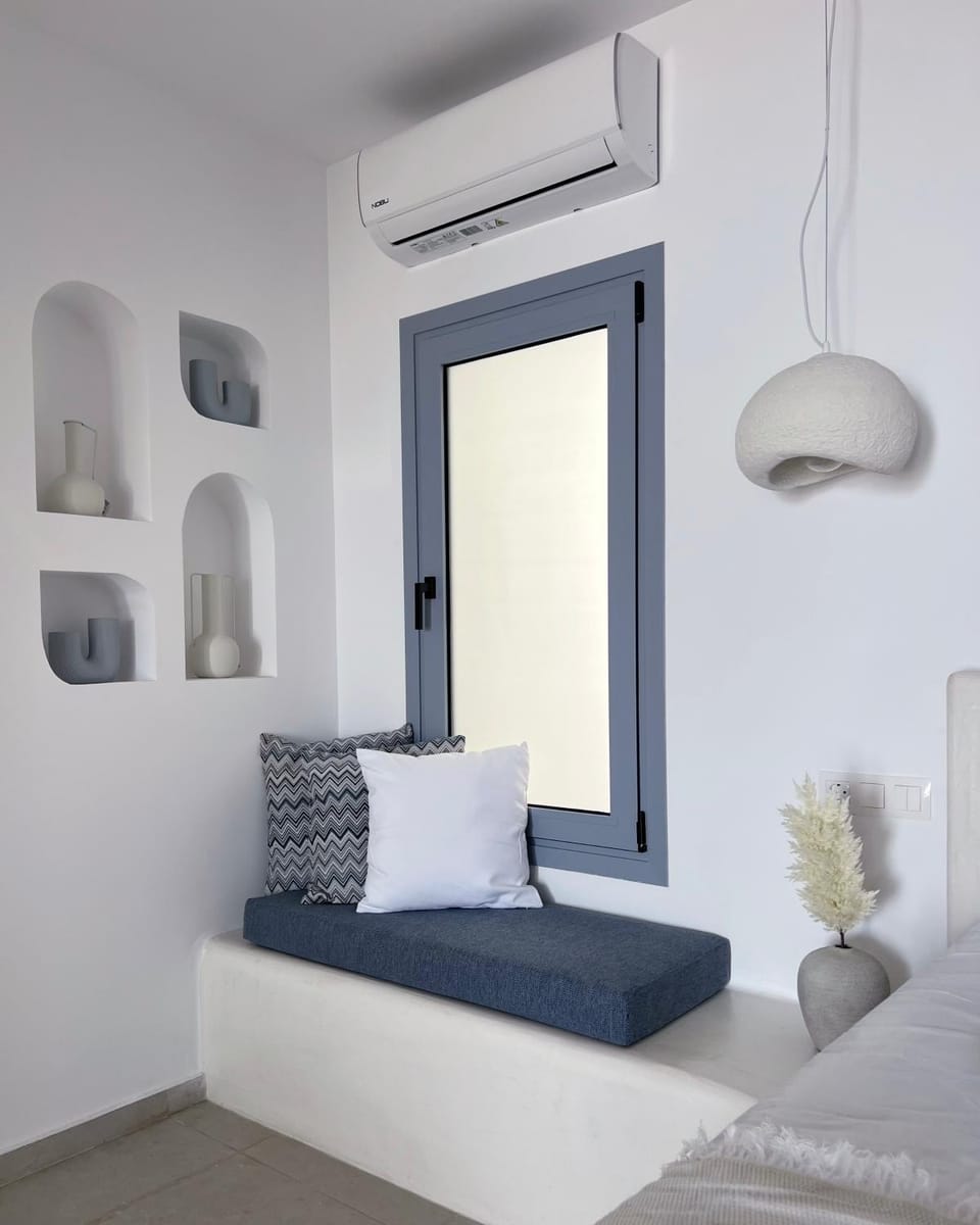 Seating area, air conditioner