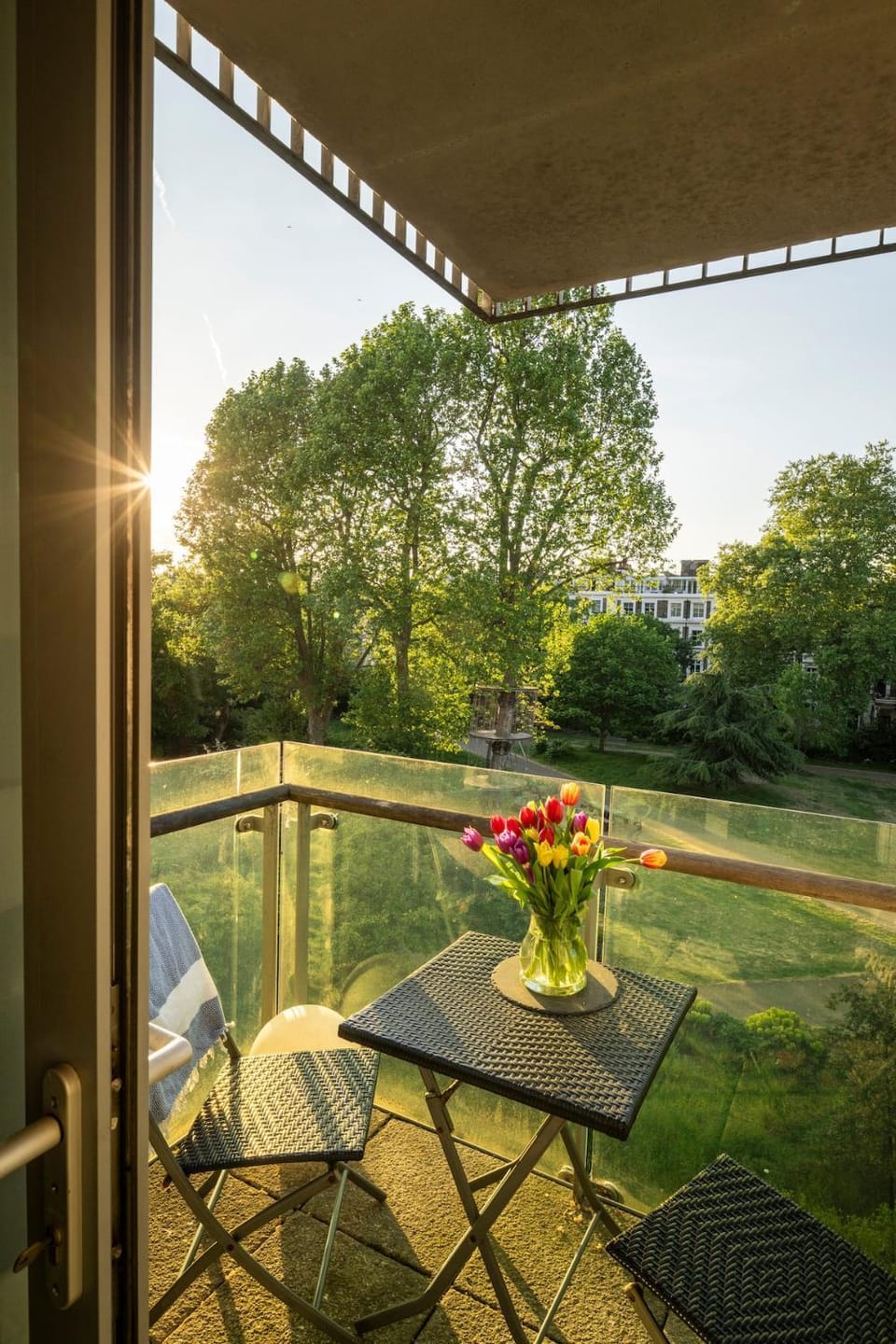Modern 1-Bed Islington Flat with Garden Views Apartment in London Borough of Islington