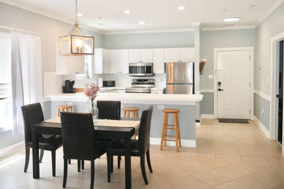 Coralbell Villa - University City House in Charlotte