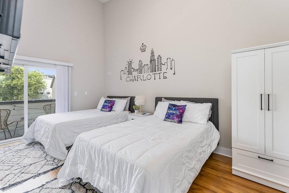 Queen City's Nest Uptown House in Charlotte