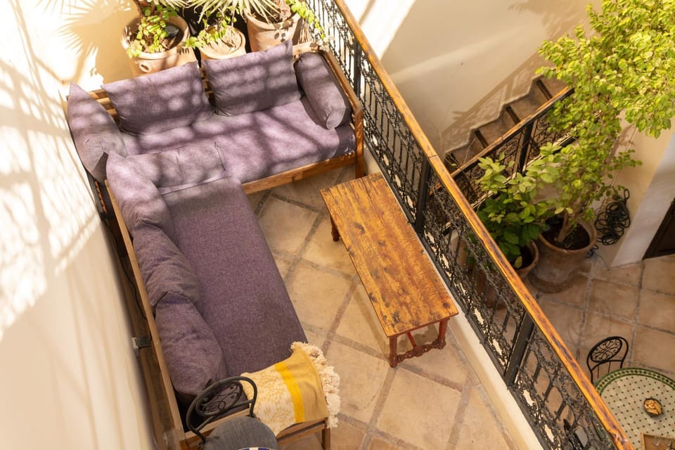Riad Privé Dar El Khamsa-Petit Dej inclus House in Marrakesh