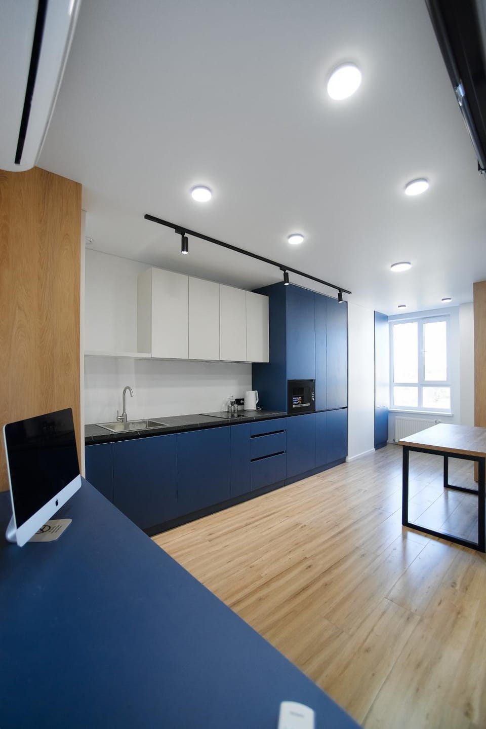 Kitchen or kitchenette, Dining area, kitchen