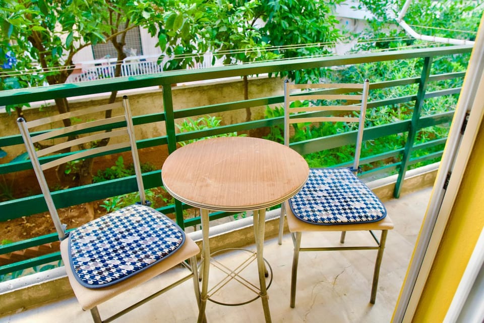 Smirni Snug Stay Garden Fits 4 Apartment in Kallithea