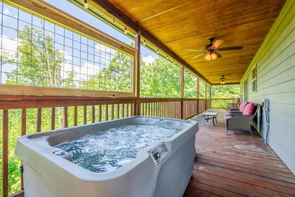 Madisons Retreat By Avada Properties House in Sevier County