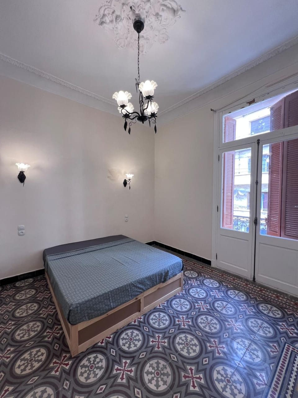 Haussmannian Apartment in Oran