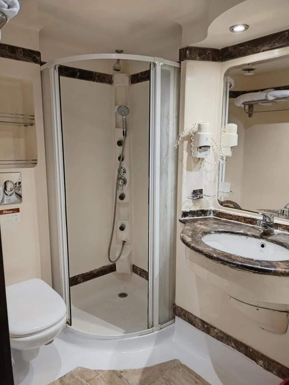 الباخرة ريفير بوت Apartment in Cairo Governorate