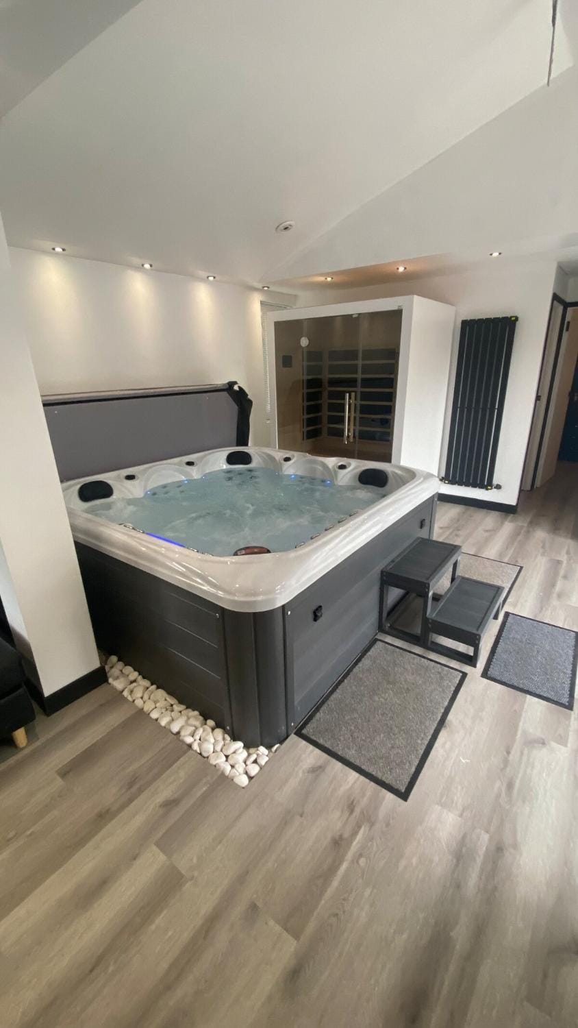 Hot Tub