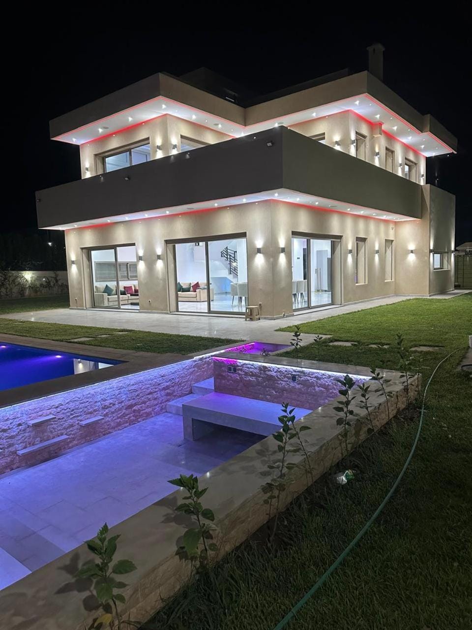 Property building, Night, Garden, Garden, Garden view, Pool view, Swimming pool