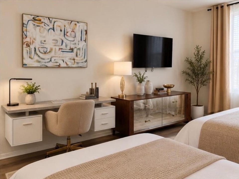 MDR Gem, POOL, GYM, FREE Parking Apartment in Marina del Rey
