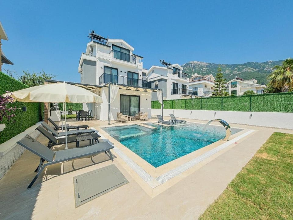 Detached Villa with Private Pool - Oludeniz, Fethiye Villa in Ölüdeniz