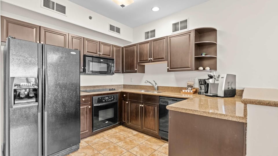 Avila Serenity Suites - For 6 House in Lake of the Ozarks