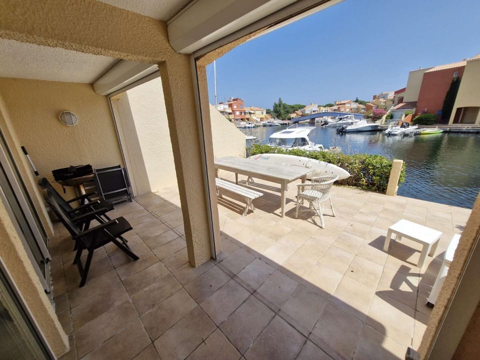 Résidence Nautica - Appartement 5 pièces pour 8 personnes LE BARCARES. Réf: 9NAU8_10 MAE-5033 Apartment in Le Barcarès