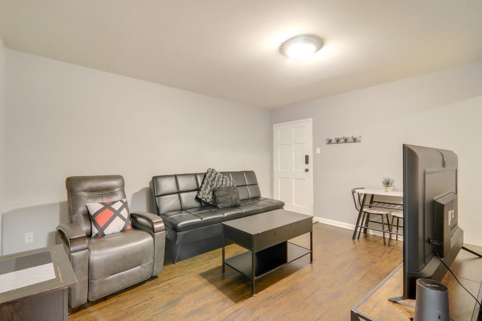 1 Mi to Dtwn & UGA: Condo w/ Pool in Athens! House in Athens
