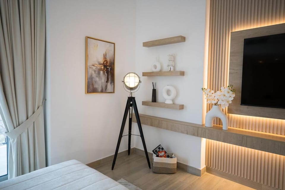 1 Bedroom Apartment in Yas Island - Walk to F1 Circuit, Theme Parks Apartment in Abu Dhabi